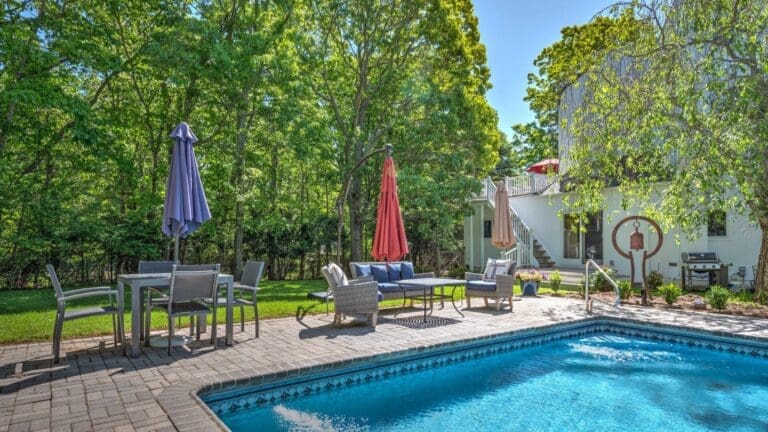 Rent Apartment Gold Palmyra The Hamptons