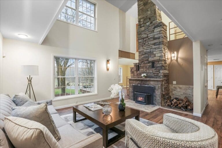 Rent Apartment Green-Cyan Sappanwood New York