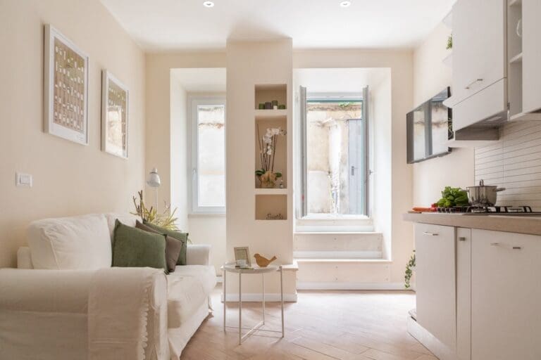 Rent Apartment Grey Crystal Tuscolano