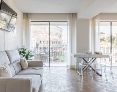 Rent Apartment Harvest Zigba Colosseum & Roman Forums