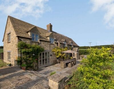 Rent Apartment Hunter Silveroak Cotswolds