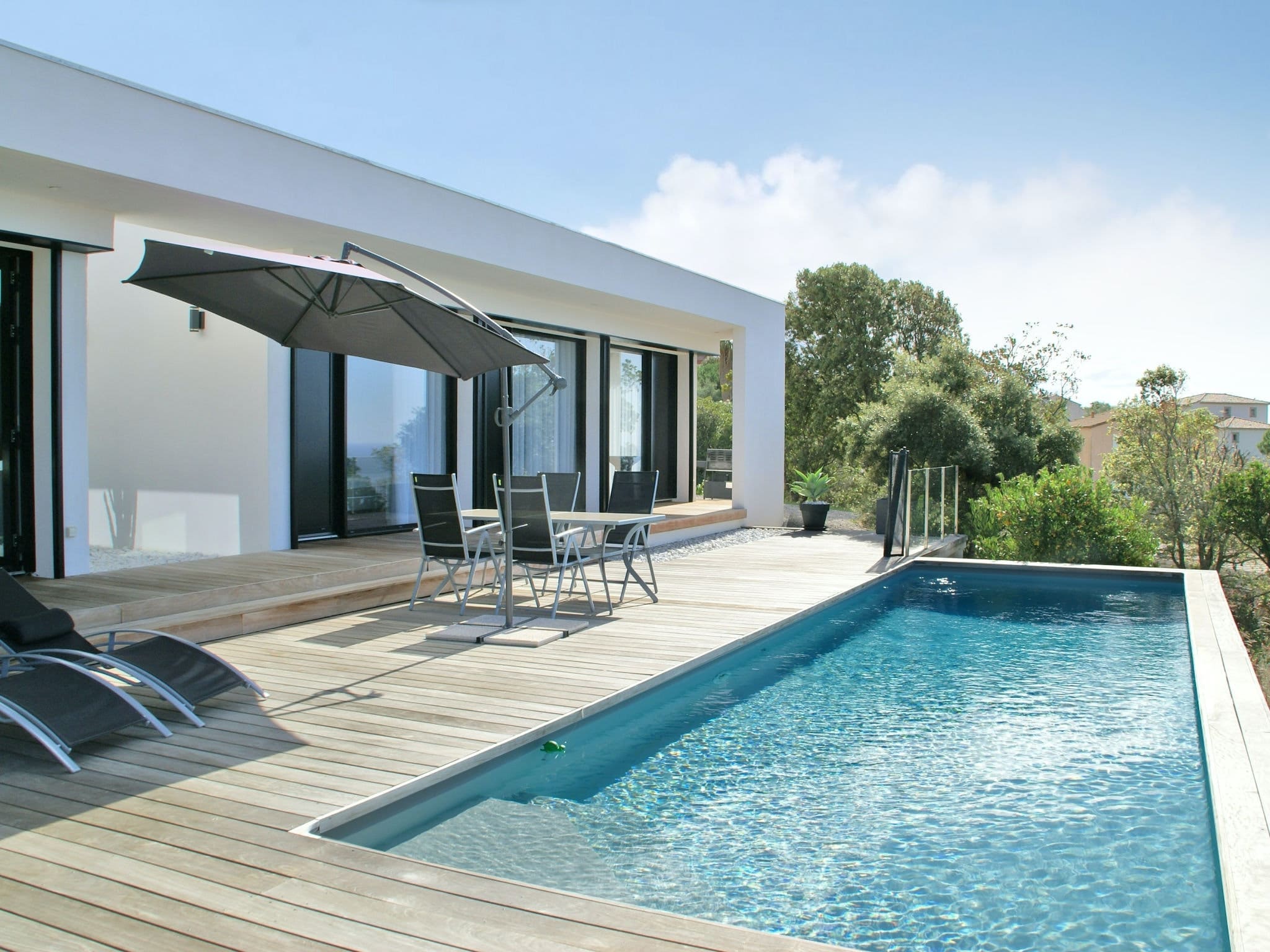 Rent Apartment Isabelline Juniper Corsica