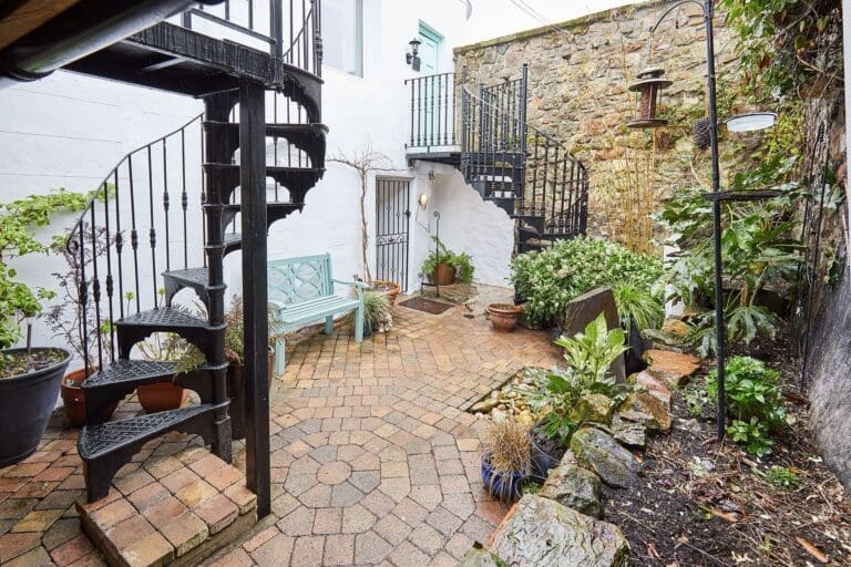 Rent Apartment Jeans Oleaster Northumberland