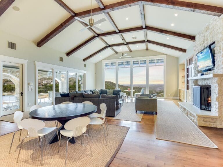 Rent Apartment Laser Papaya Austin