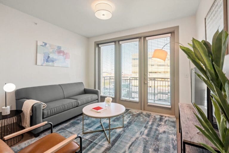 Rent Apartment Laurel Canarywood Arlington