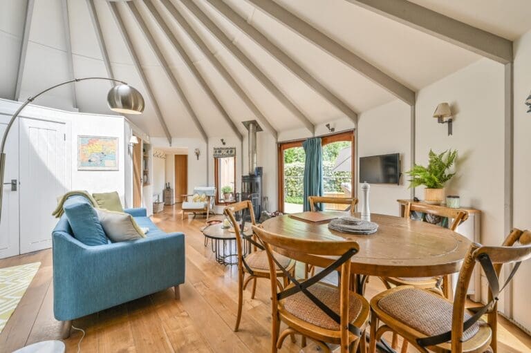 Rent Apartment Lava Kokio Devon