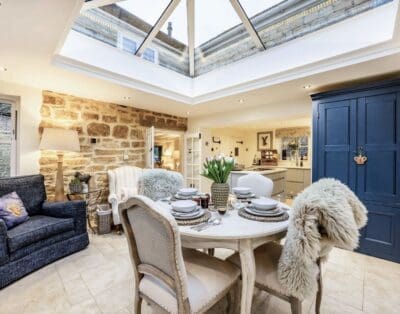 Rent Apartment Lavender Carnelian Cotswolds