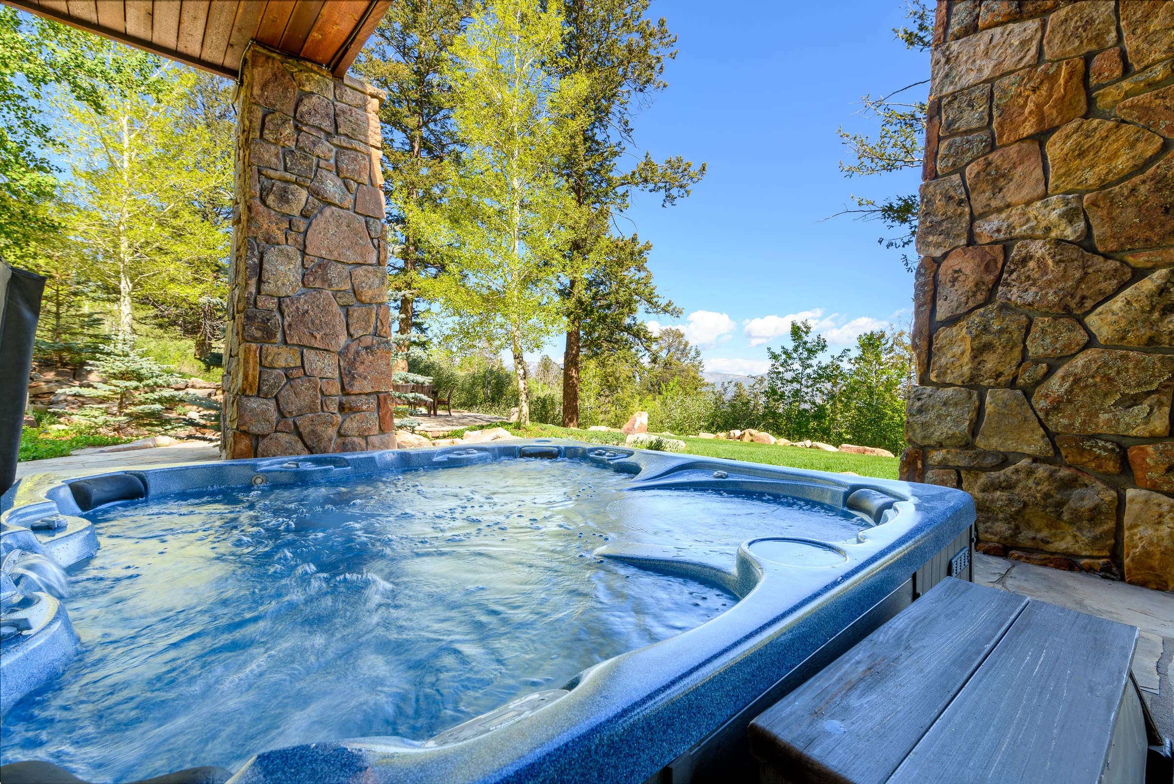 Rent Apartment Majorelle Linden Colorado