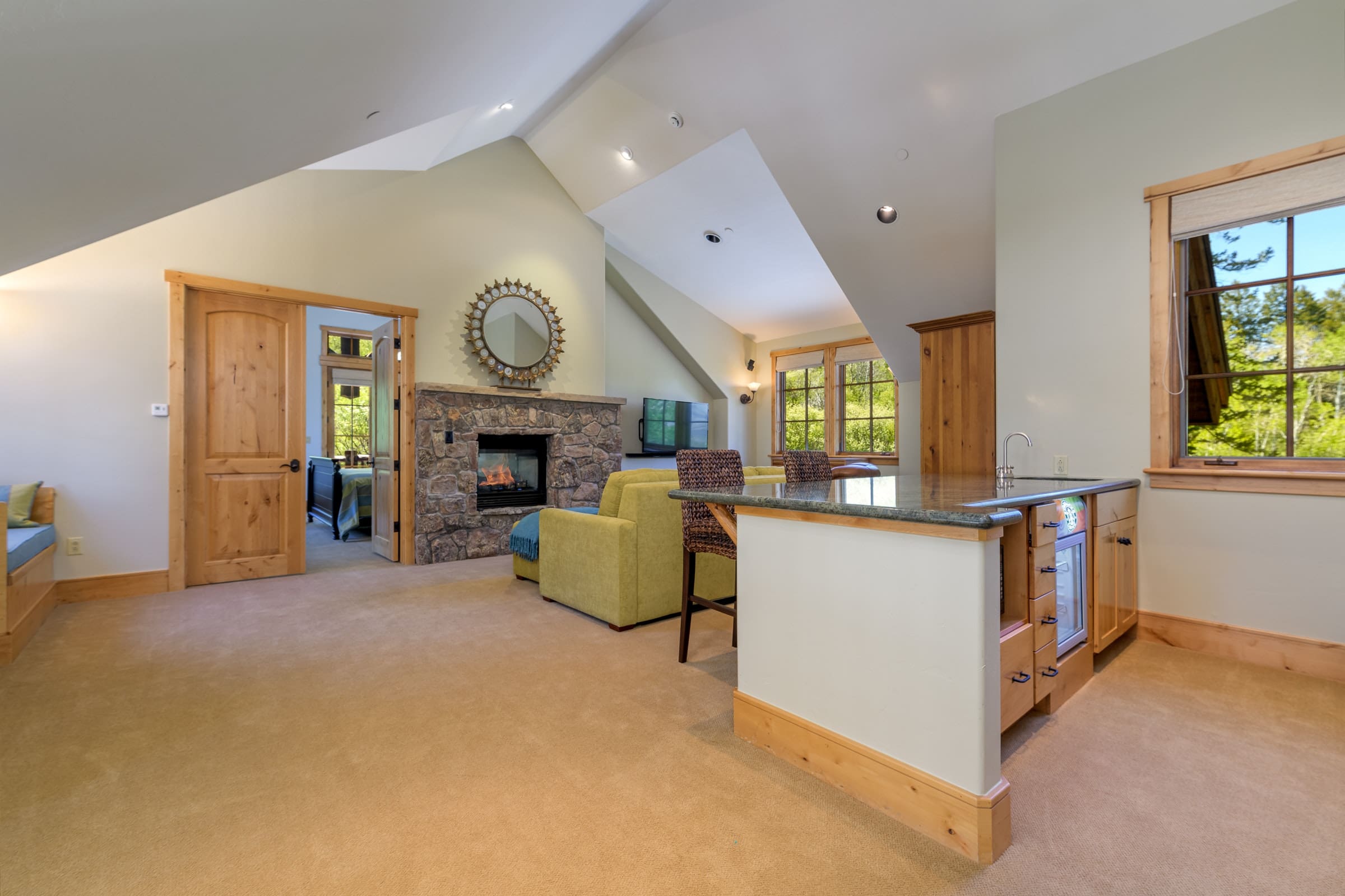 Rent Apartment Majorelle Linden Colorado