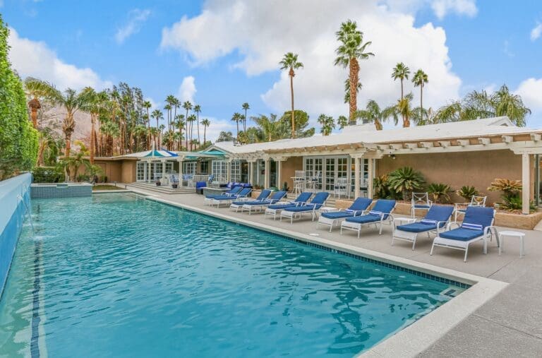 Rent Apartment Malachite Winterberry Palm Springs