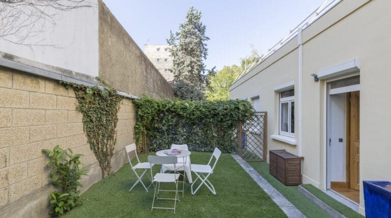 Rent Apartment Manatee Cocopalm Boulogne-Billancourt