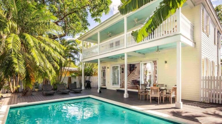 Rent Apartment Mimi Hydrangea Key West