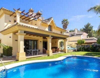 Rent Apartment Mist Pumpwood Marbella