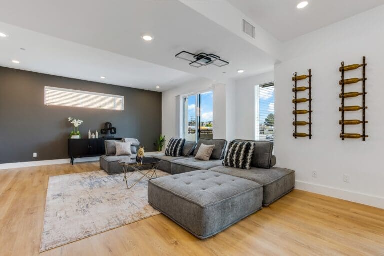 Rent Apartment Misty Persimmon Los Feliz