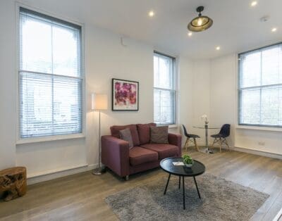 Rent Apartment Mocha Dhawa Fitzrovia