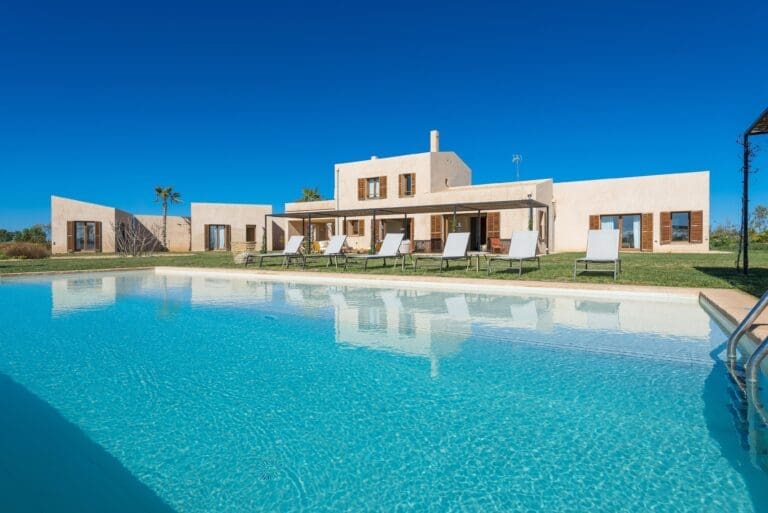 Rent Apartment Mughal Sage Mallorca