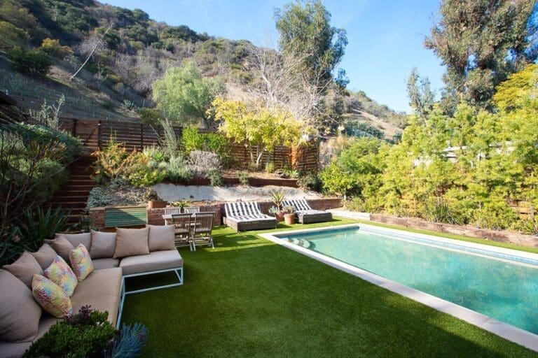 Rent Apartment Mulberry Pachypodium Laurel Canyon