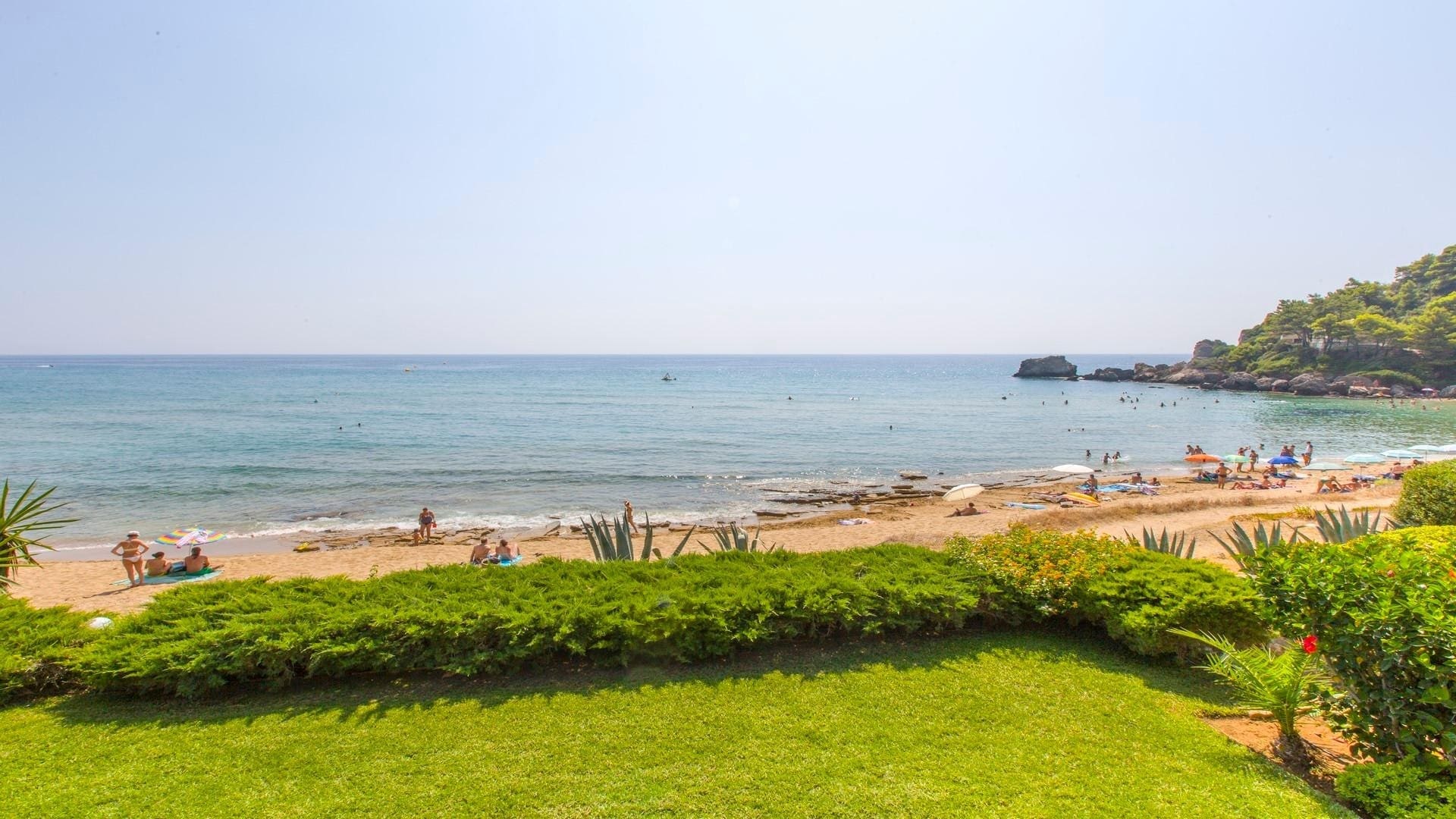 Rent Apartment Ochre Peppermint Corfu