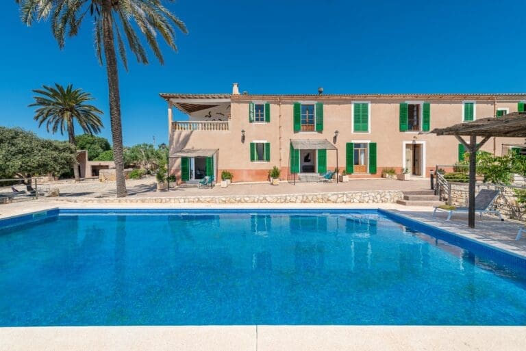 Rent Apartment Pacific Garnet Mallorca