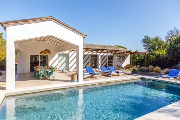 Rent Apartment Peel Dhau Portugal