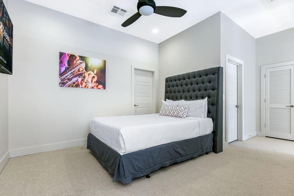 Rent Apartment Petal Peppercorn New Orleans