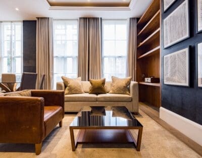 Rent Apartment Purpureus Silky Mayfair