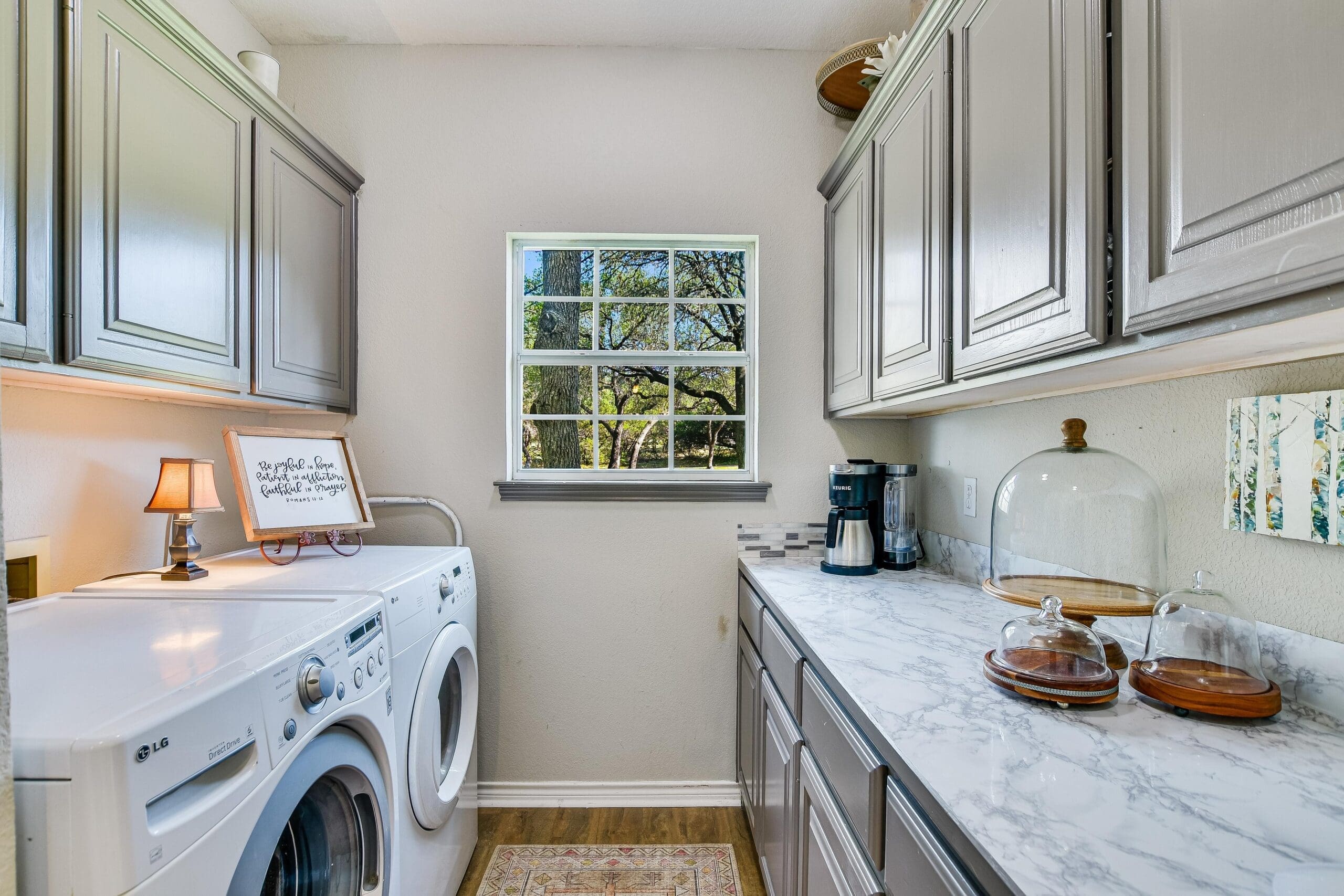 Rent Apartment Quartz Cork Austin