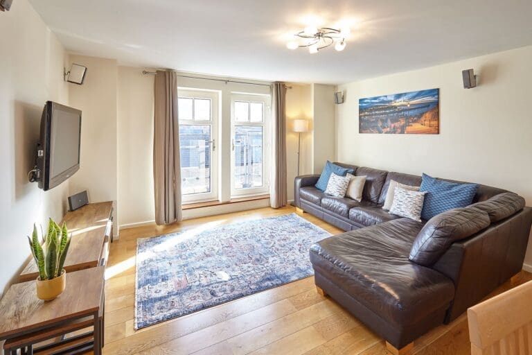 Rent Apartment Rain Peppermint Whitby