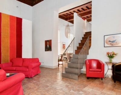 Rent Apartment Raspberry Mangosteen Navona