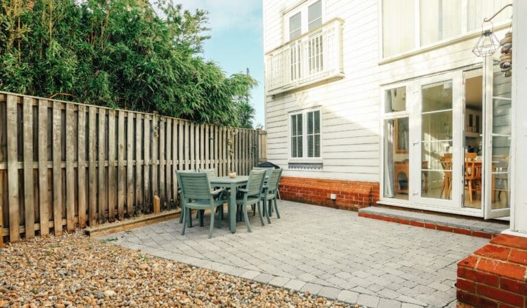 Rent Apartment Red Manjack Camber