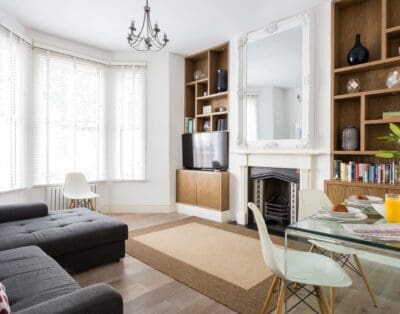 Rent Apartment Ribbon Pompon Kilburn