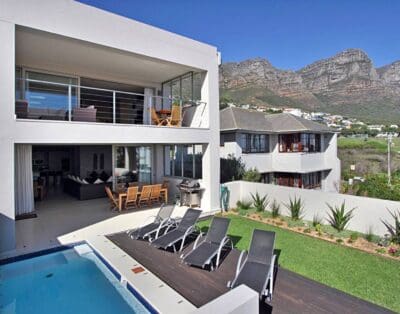 Rent Apartment Rum Pawpaw Camps Bay