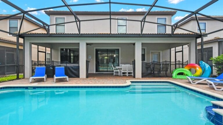 Rent Apartment Rum Sapphire Coconut Grove