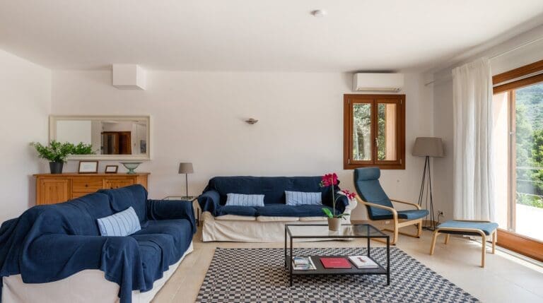 Rent Apartment Russet Fernleaf Mallorca