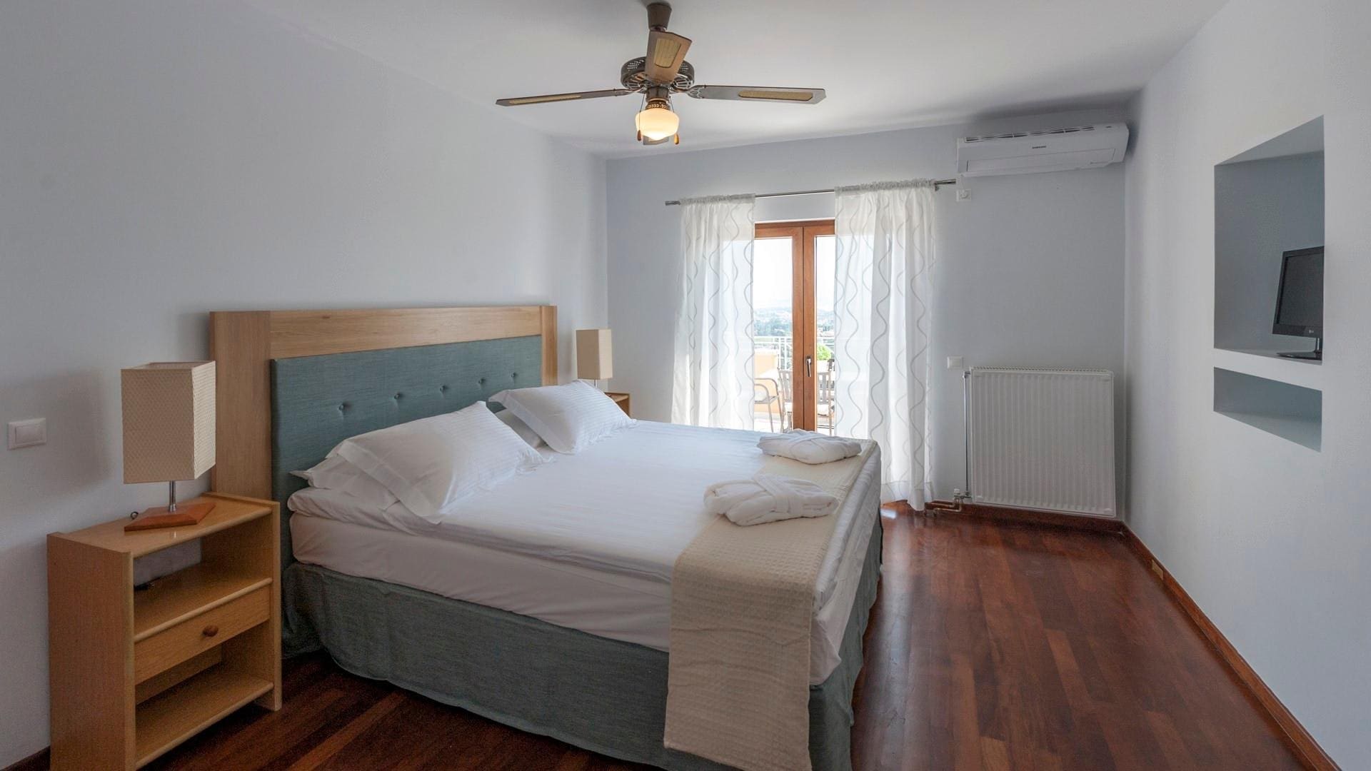 Rent Apartment Russet Mancanilla Corfu