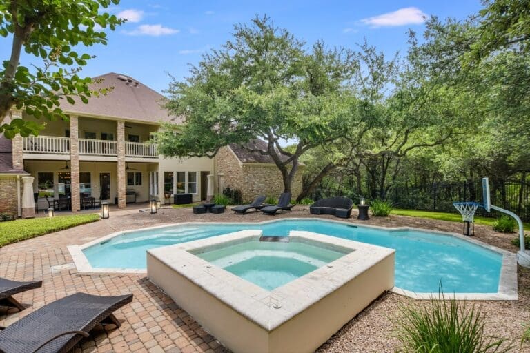 Rent Apartment Spartan Chimney Austin