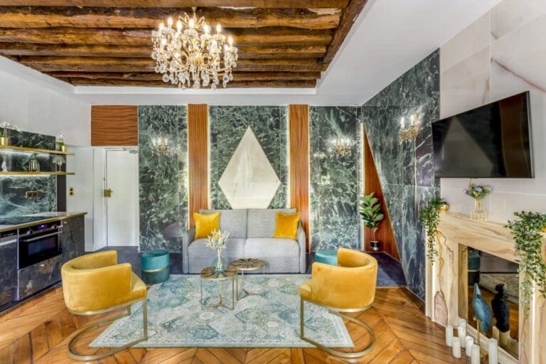 Rent Apartment Straw Albizia Le Marais