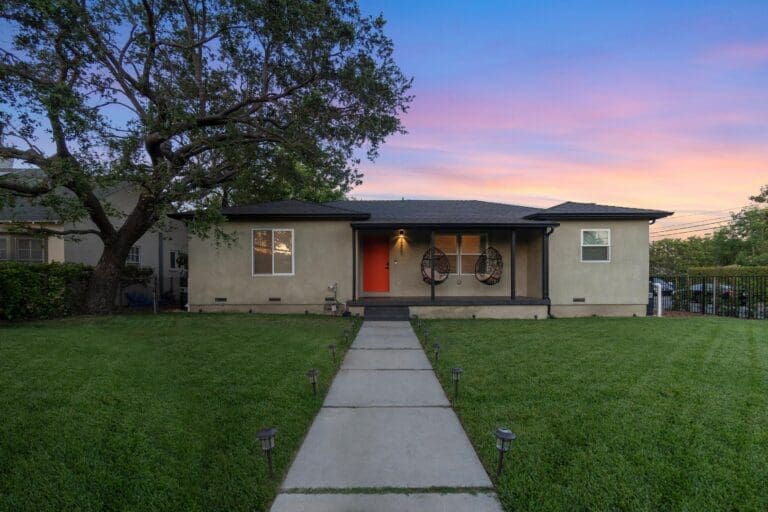 Rent Apartment Sugar Sabre North Hollywood