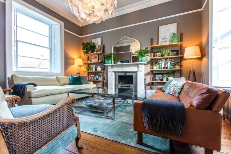 Rent Apartment Sunglow Sheoak Bath