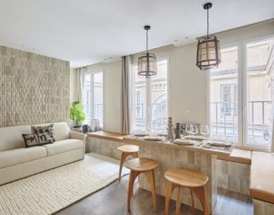 Rent Apartment Tan Lillipilli Le Marais