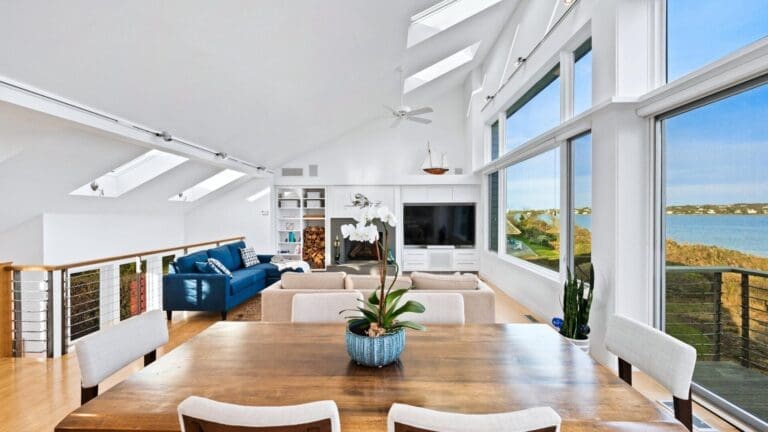 Rent Apartment Tangerine Ice Montauk