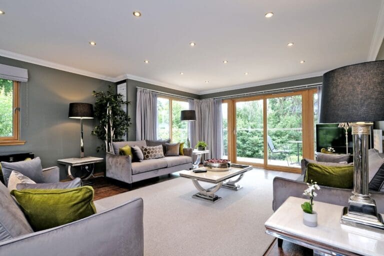 Rent Apartment Temptress Champagne Aberdeen