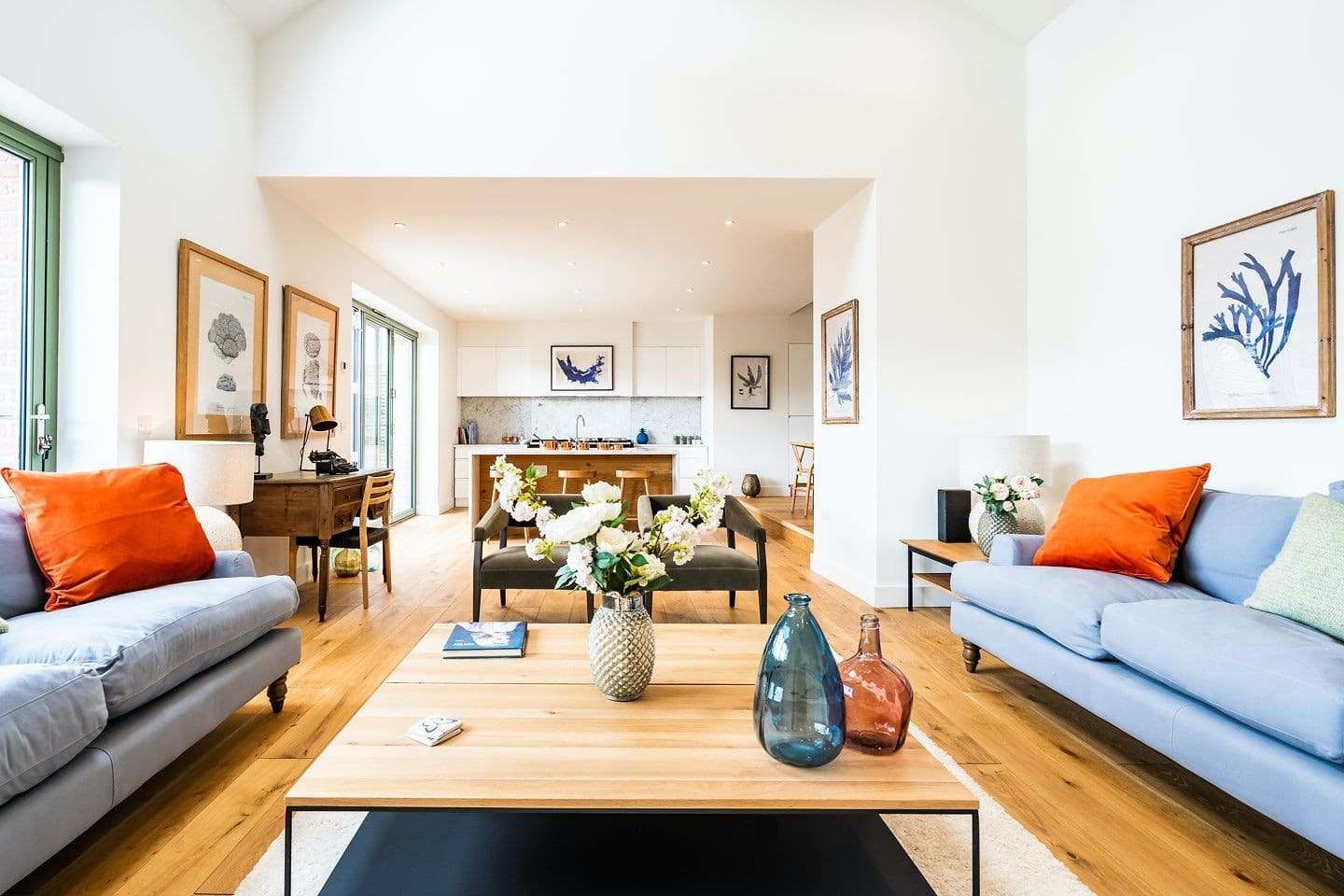 Rent Apartment Vermilion Pineapple Cornwall