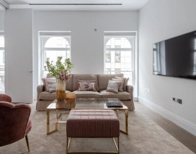 Rent Apartment Violet Silky Holborn