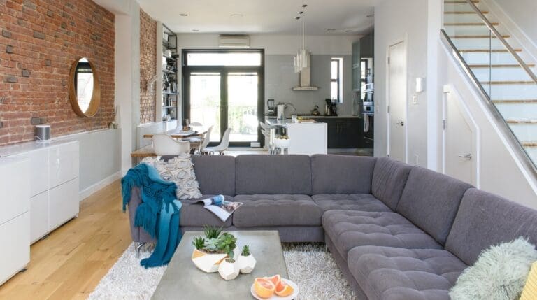 Rent Apartment Vivid Guttapercha Bedford-Stuyvesant