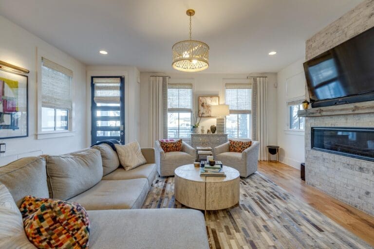 Rent Apartment Water Zinnia Nashville