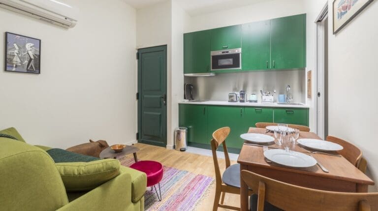 Rent Apartment Willpower Cherry Le Marais