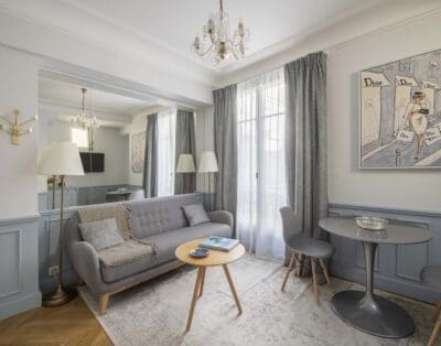 Rent Apartment Windsor Evodia Le Marais