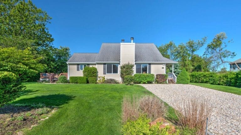 Rent Apartment Yonder Camphor Montauk