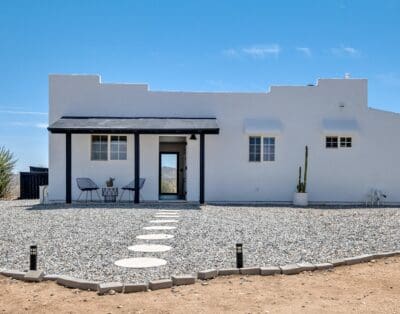 Rent Home Icterine Peridot Joshua Tree National Park